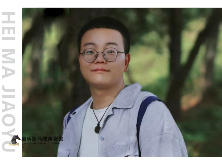 鞠璞